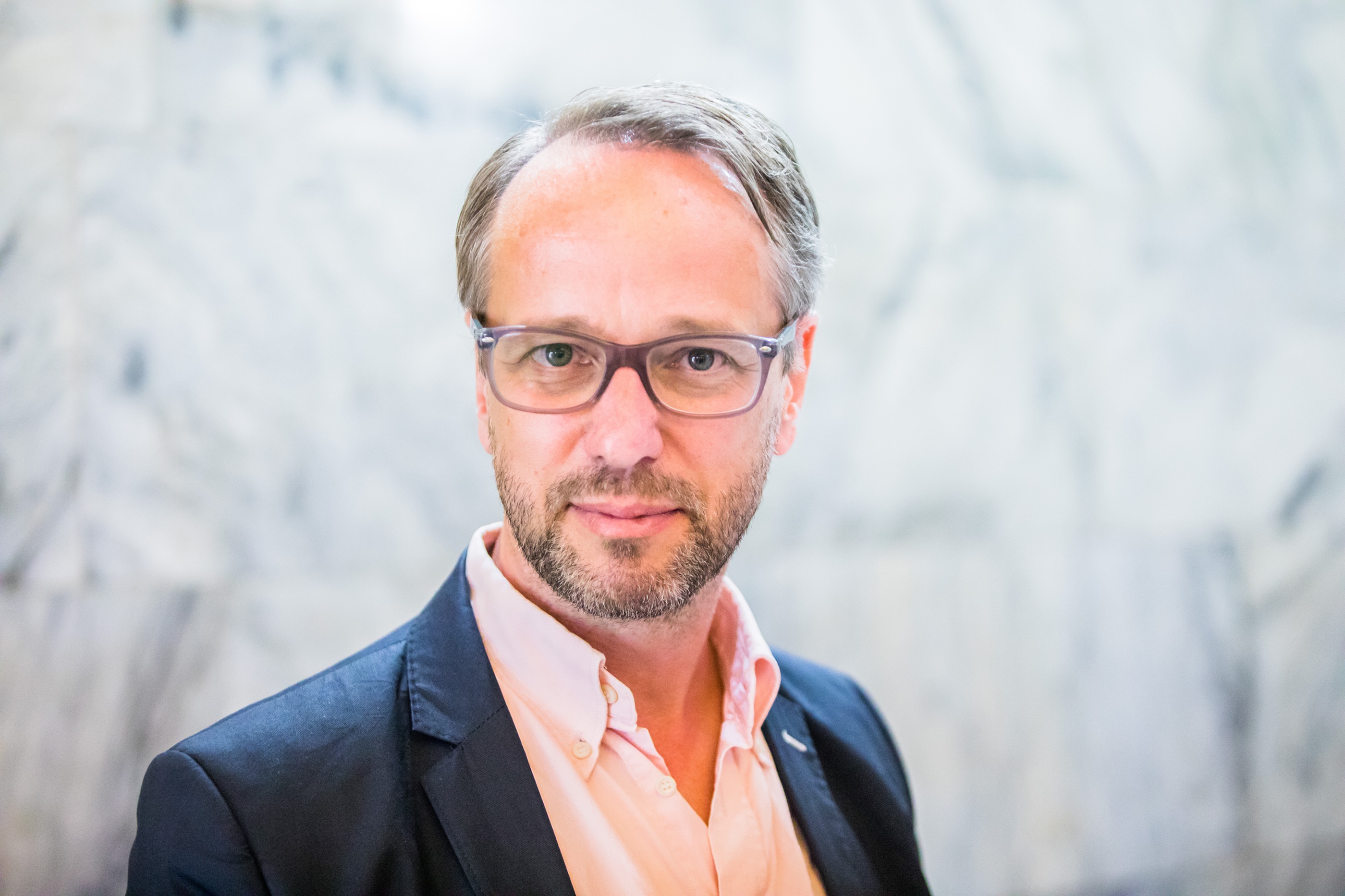 Roman Pliske – ein Verleger im Gespräch
